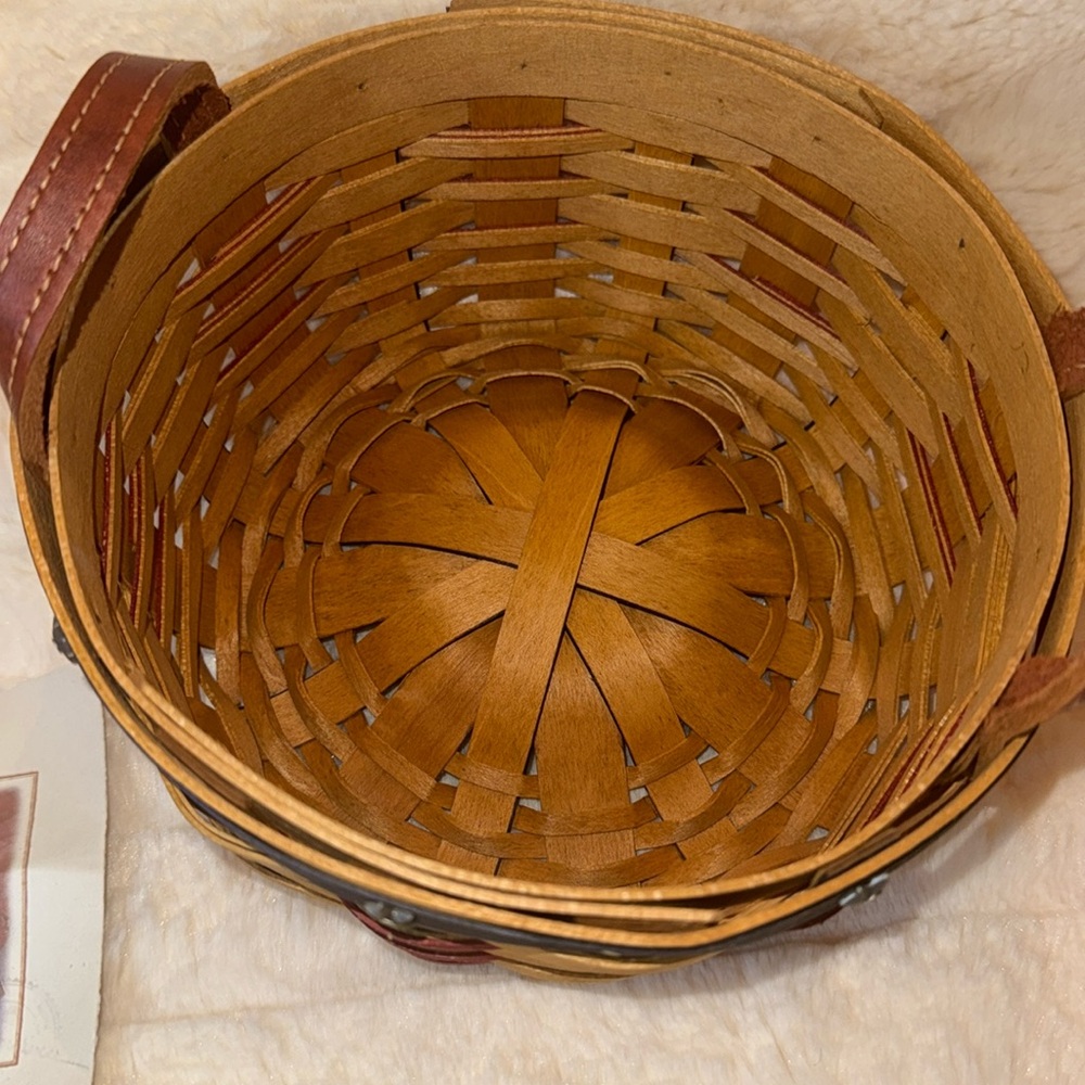 πββ¬ Longberger Proudly American Button Basket approx 6βx 3β - Picture 2 of 10